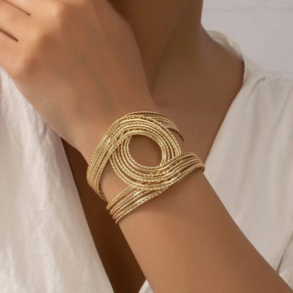 None Jewelry - Twist Design Cuff Bangle